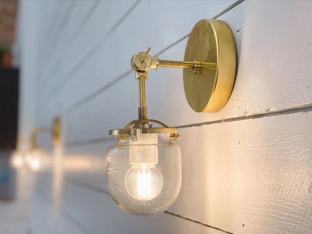 Articulating Single West End Sconce - Image 5