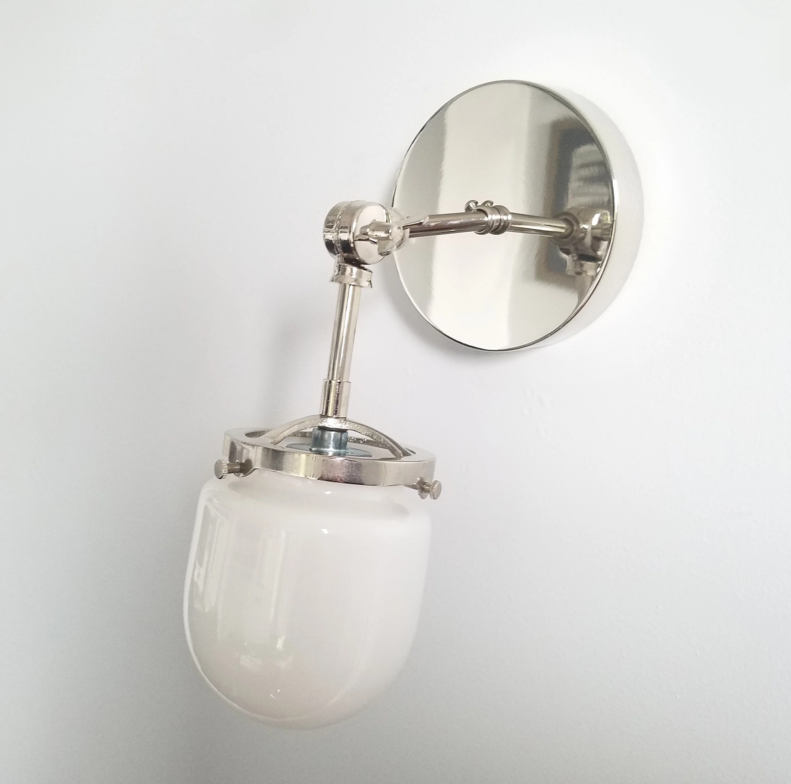 Articulating Single West End Sconce - Image 9