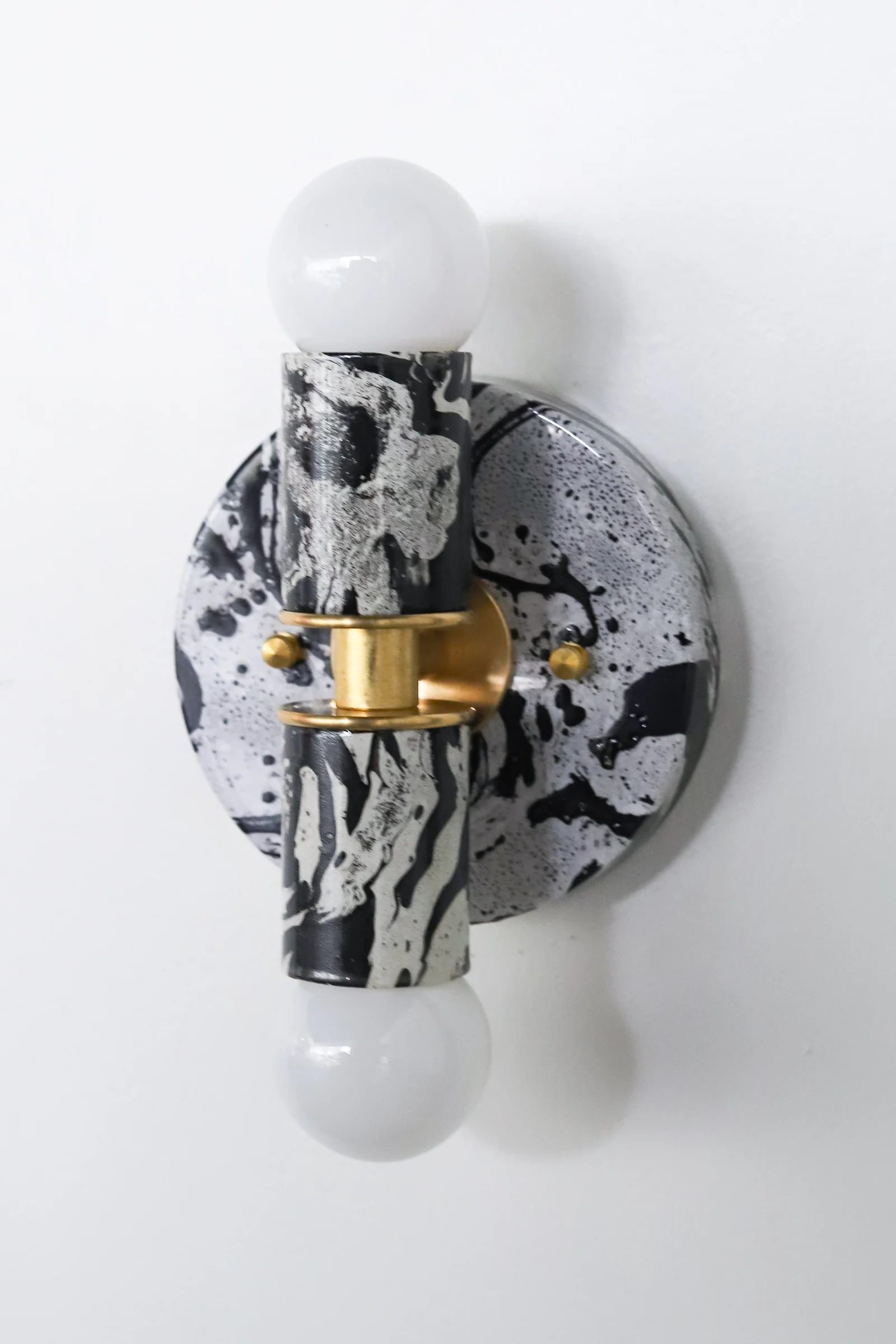Black & White Marbled Small Thalia Sconce - Image 8