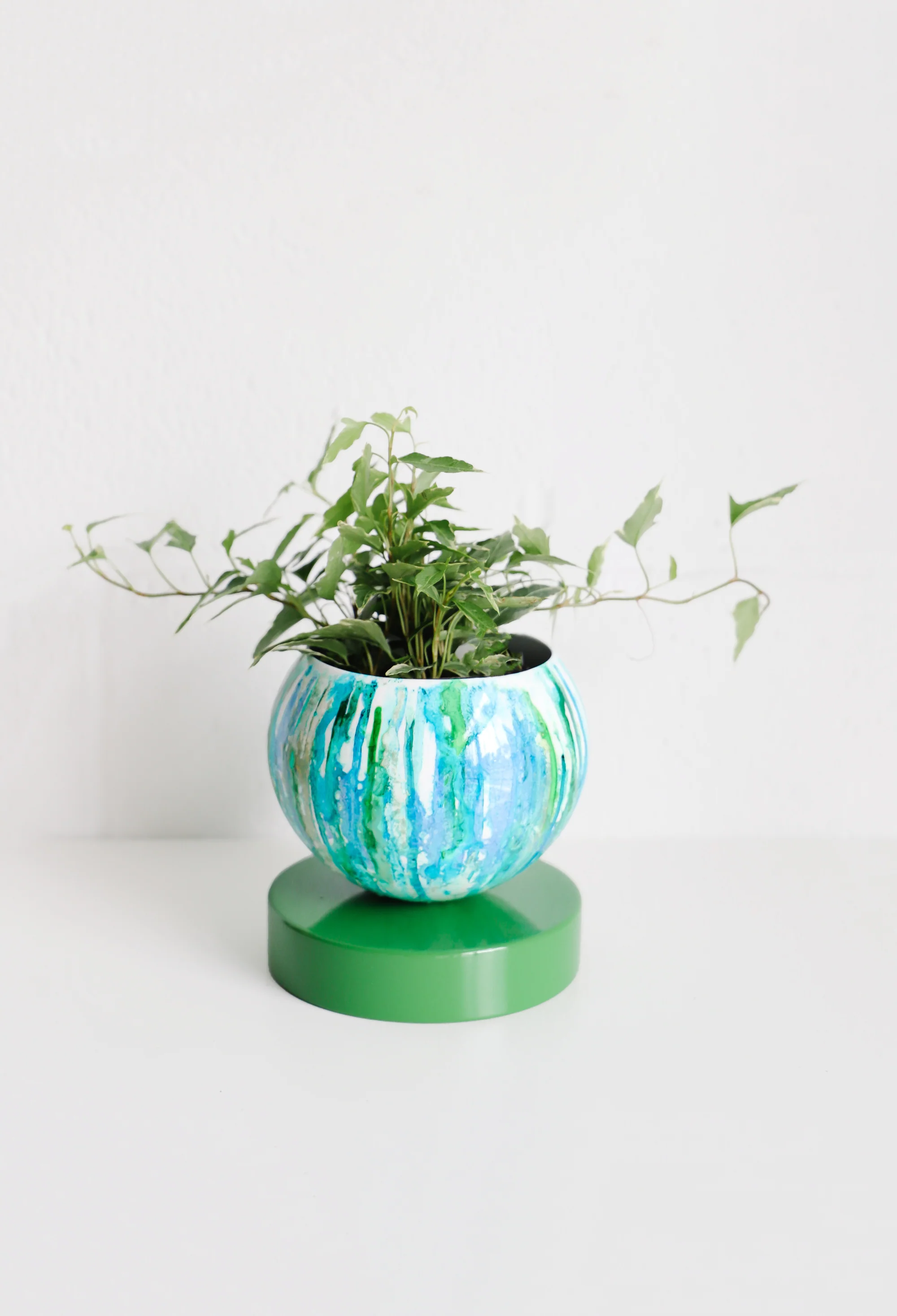 Blue & Green Watercolor Loa Planter - Image 2