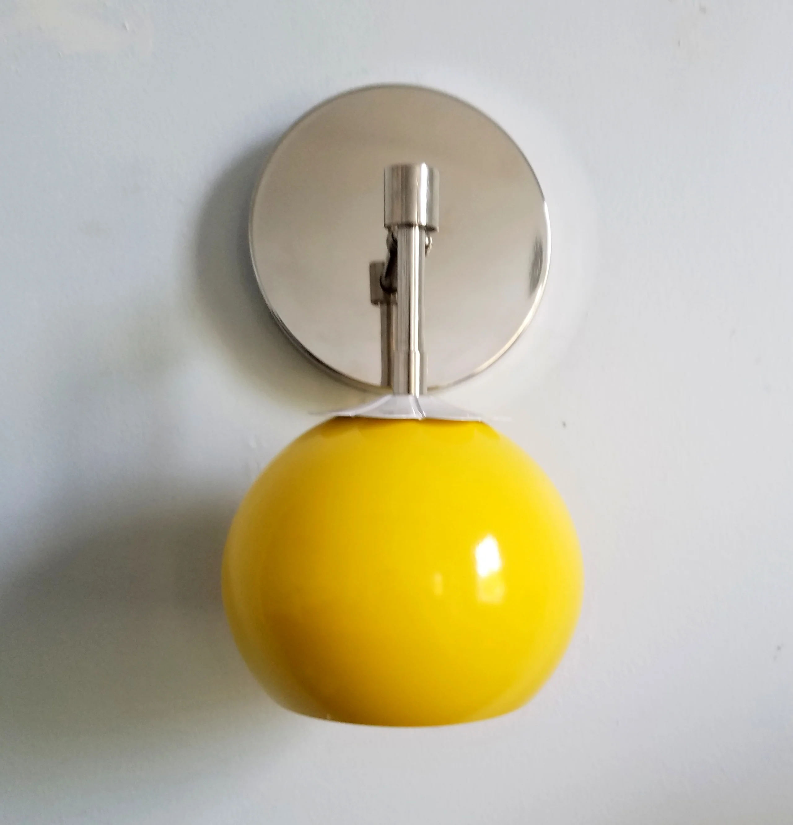Single Daisy Loa Sconce - Image 7