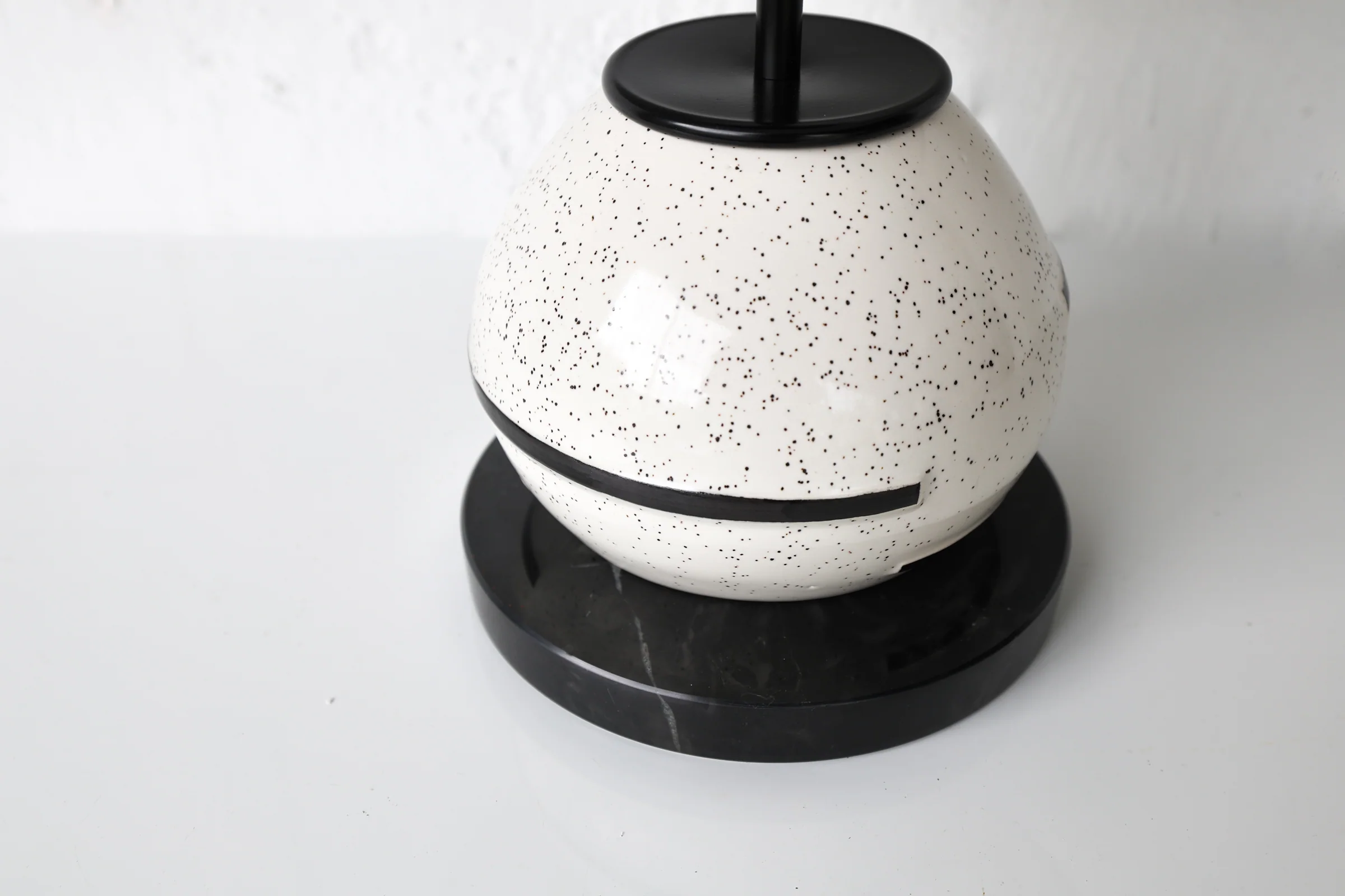 Delta Table Lamp - Image 9