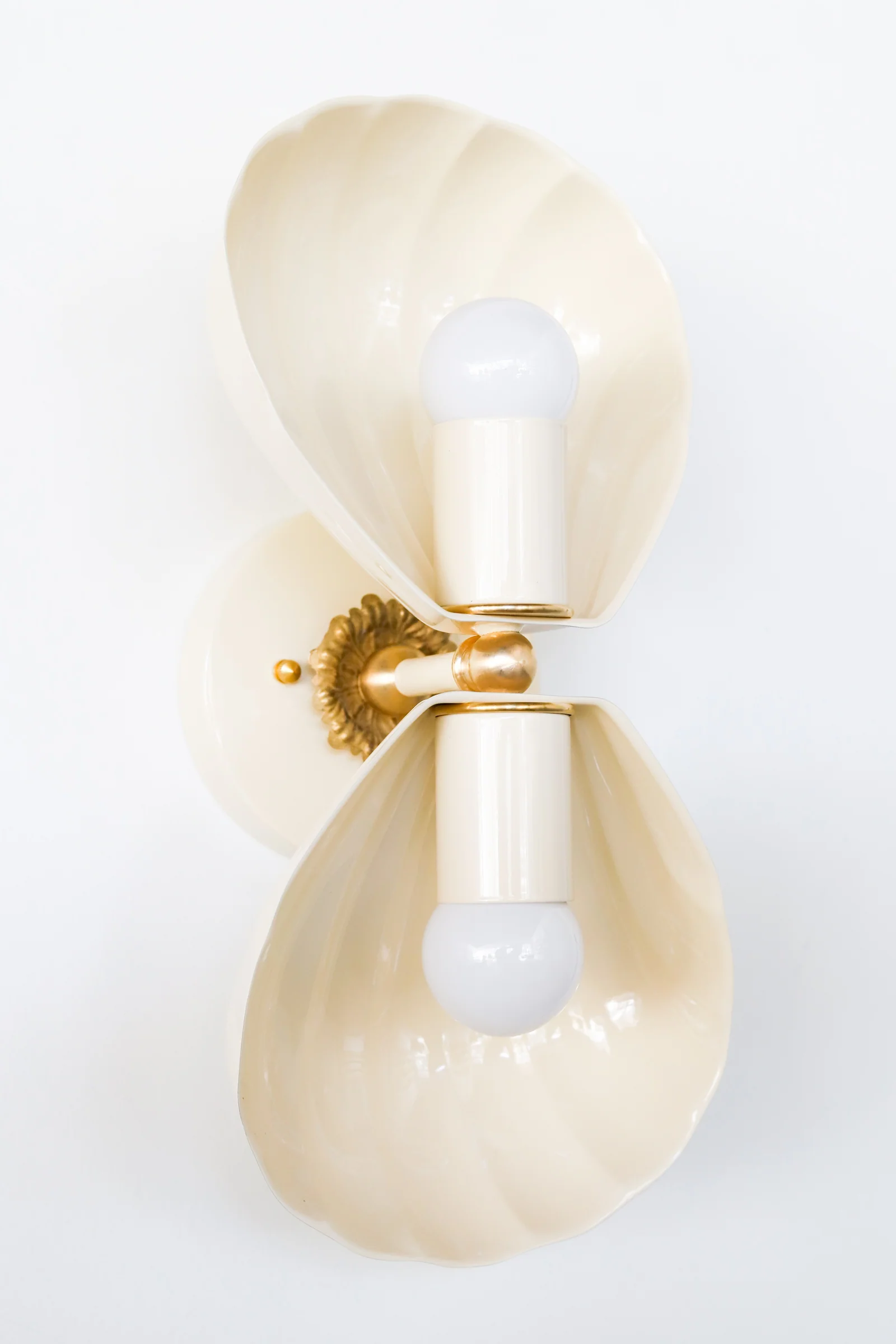 Double Coquille Sconce - Image 25