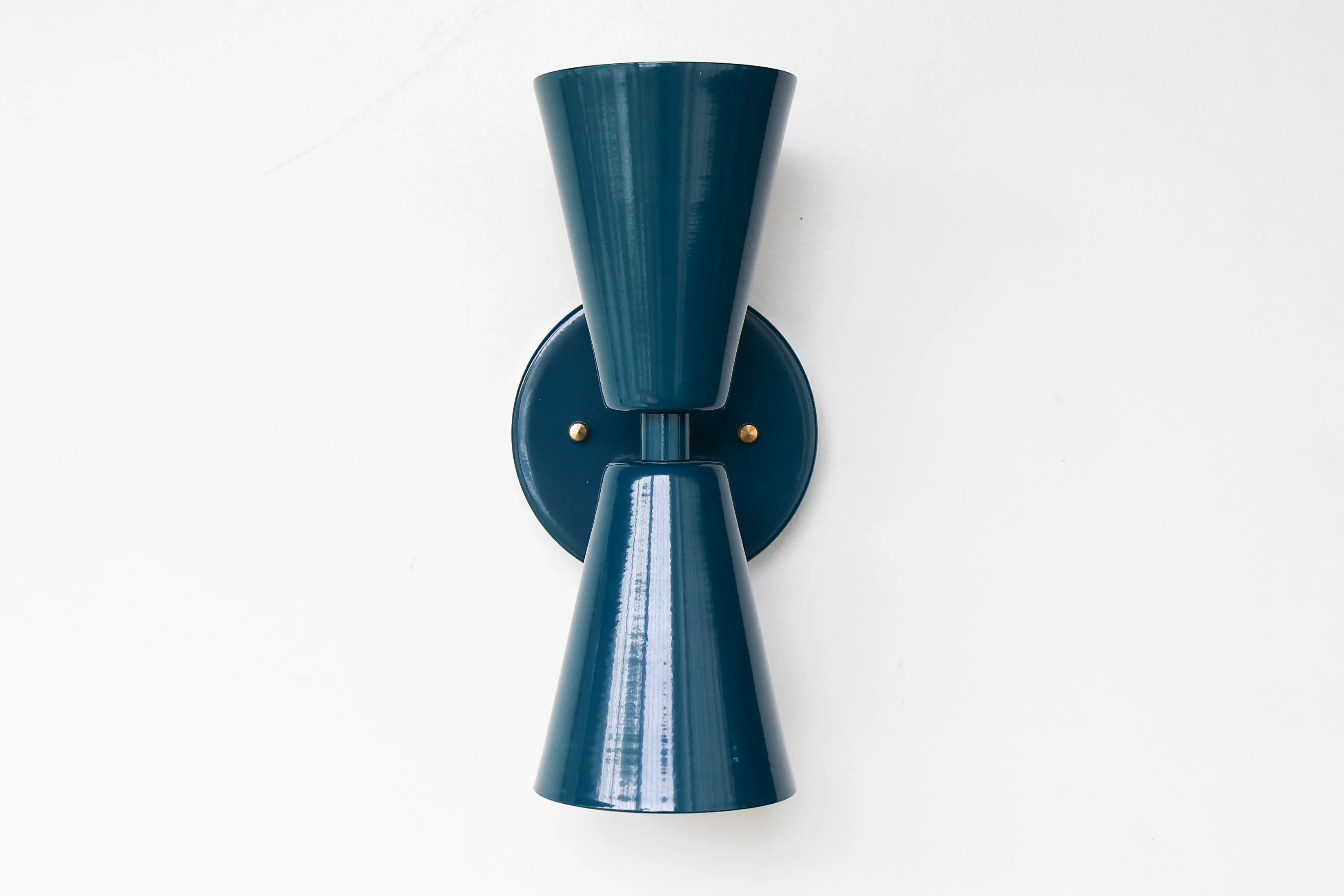 Dryades Sconce - Image 25