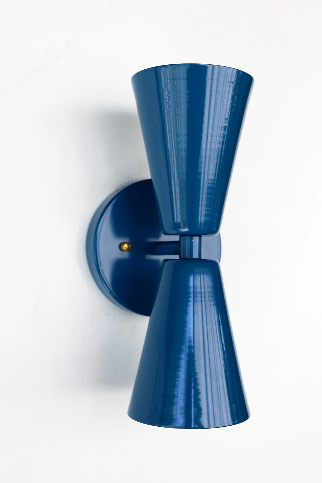 Dryades Sconce - Image 64