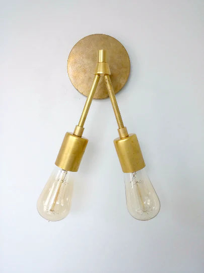 Felicity Sconce - Image 4
