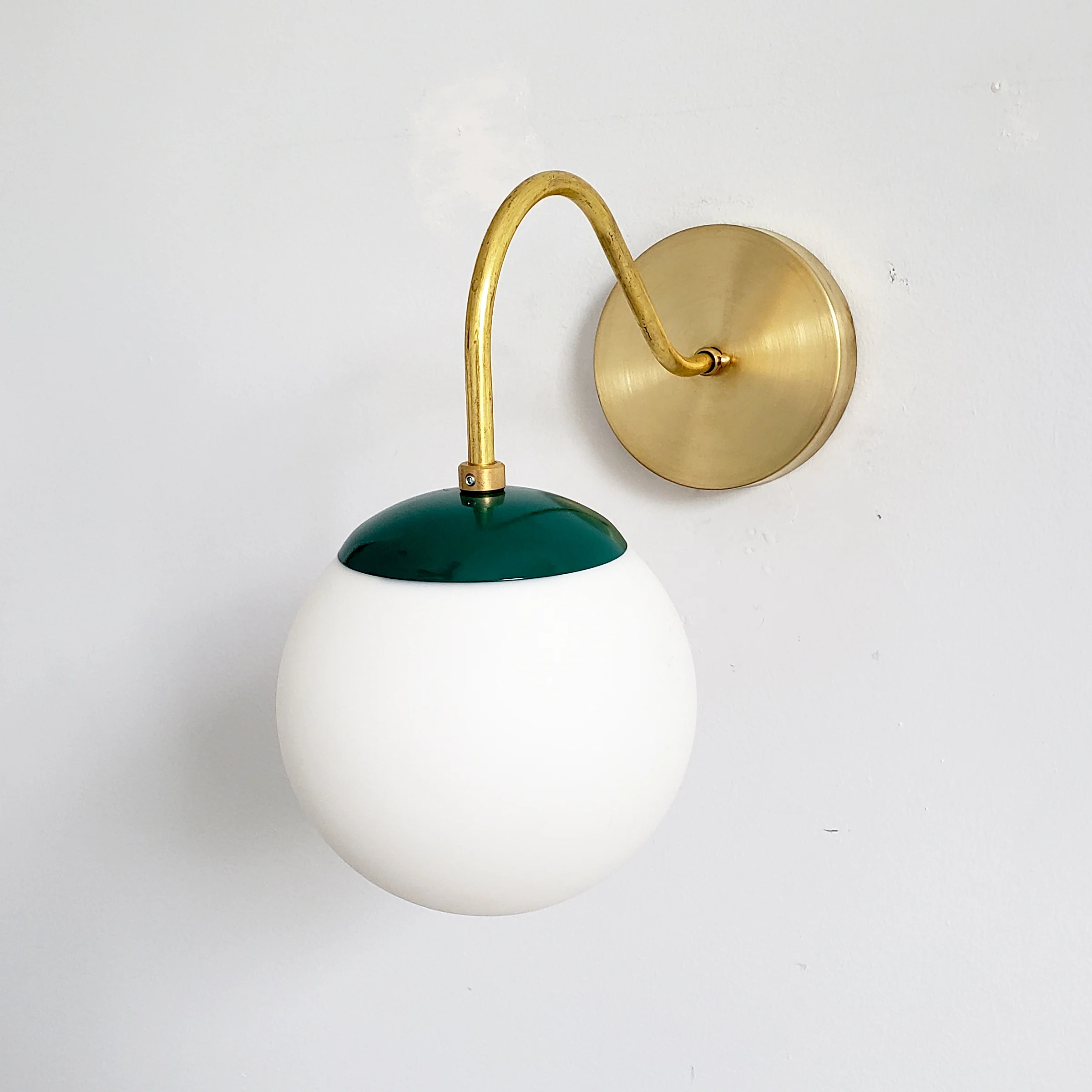 Fontainebleau Sconce - Image 17