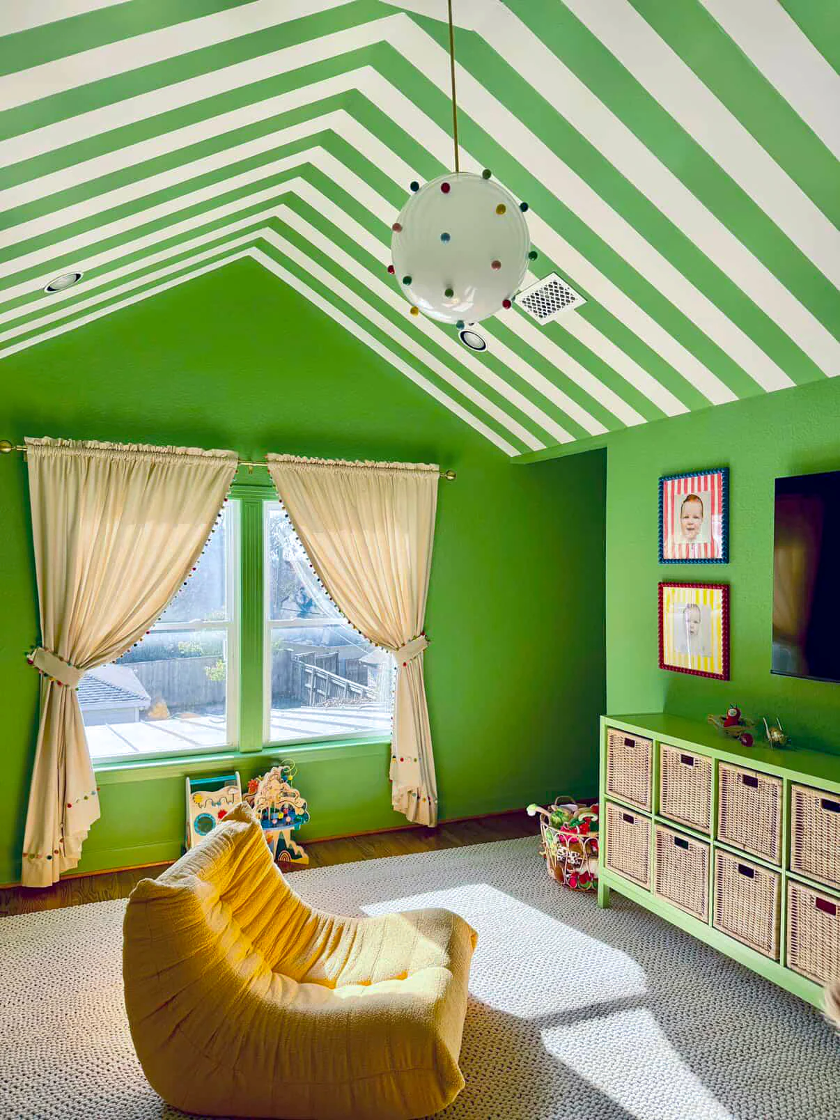 Polka Dot Gumball Chandelier - Image 7