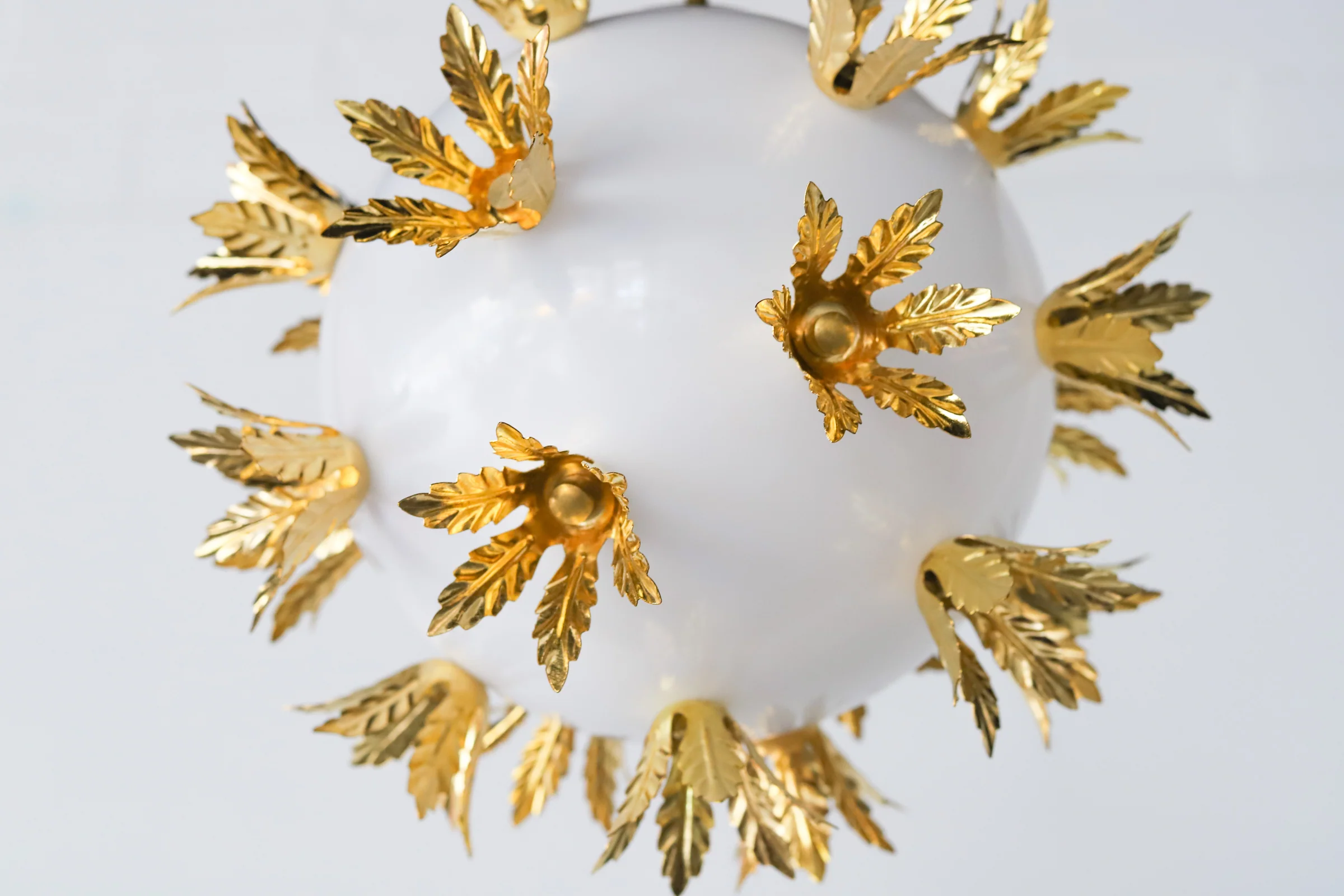 Leafy Gumball Chandelier - Image 6