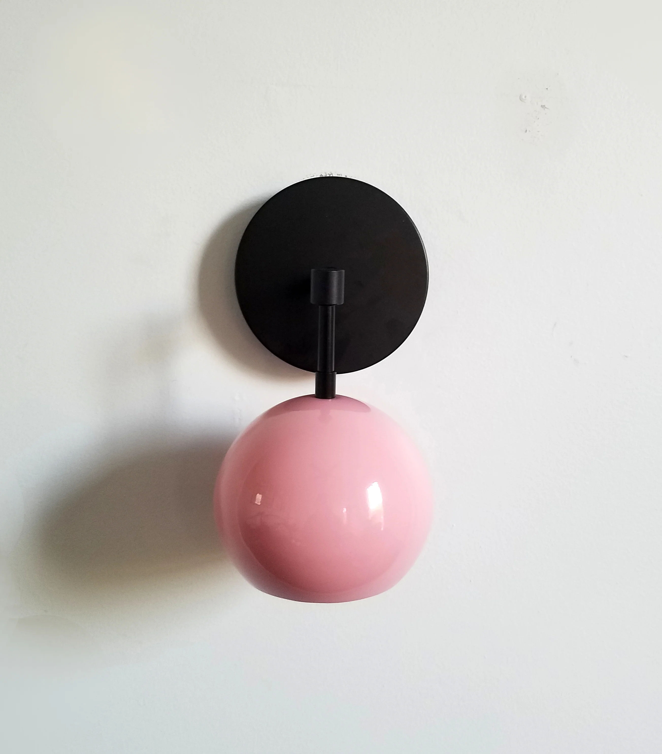 Loa Sconce with Blush Pink Shade - Image 4