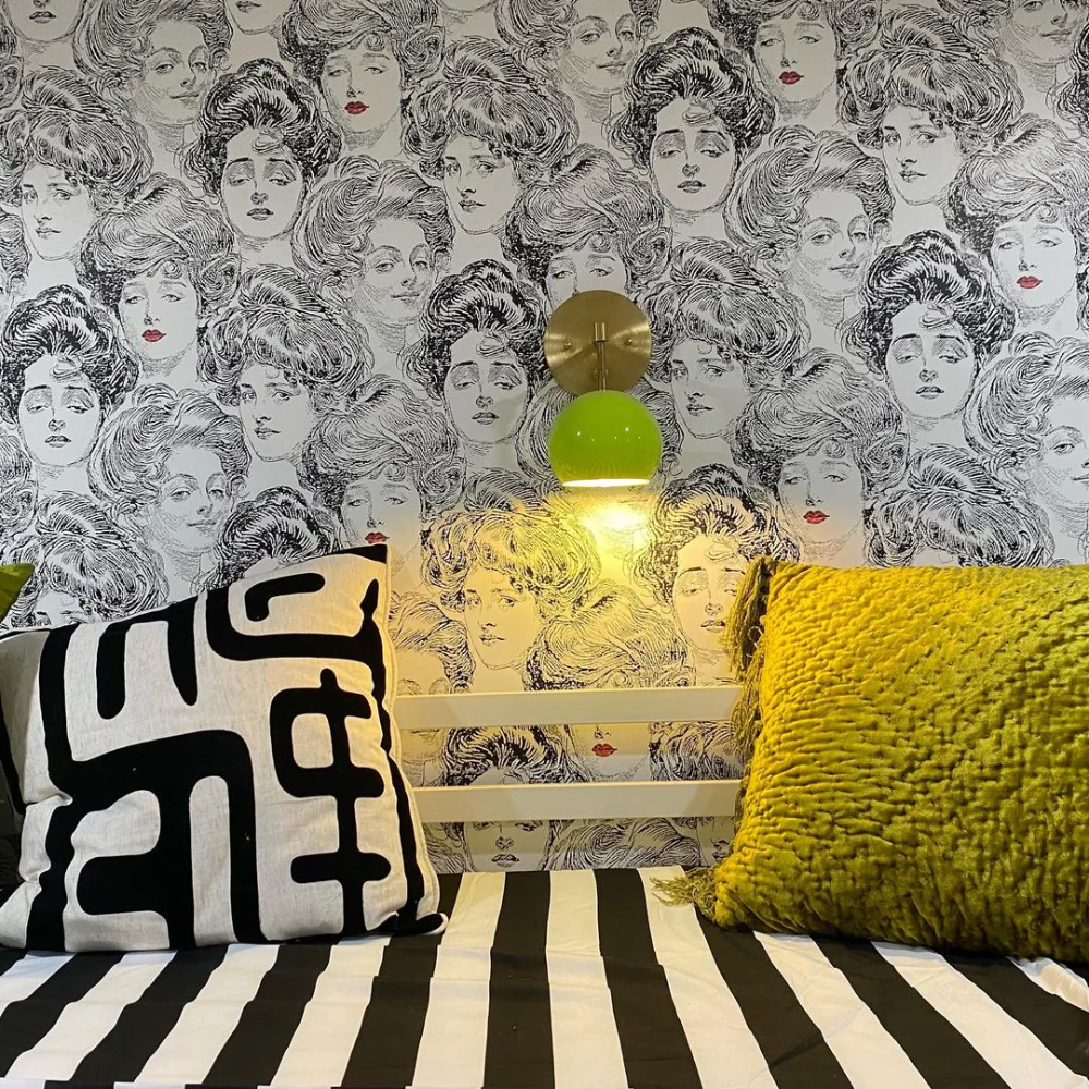 Loa Sconce with Chartreuse Shade - Image 2