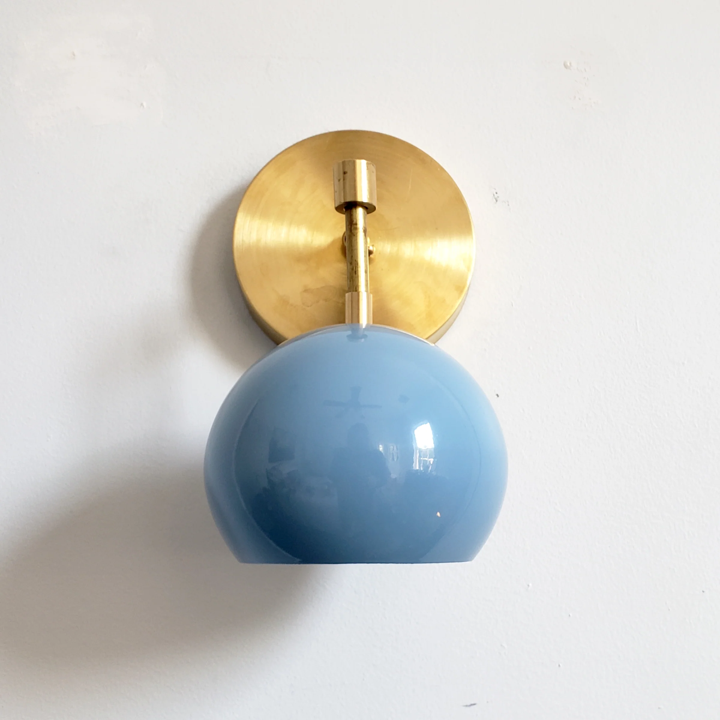 Loa Sconce with Hydrangea Blue Shade - Image 10
