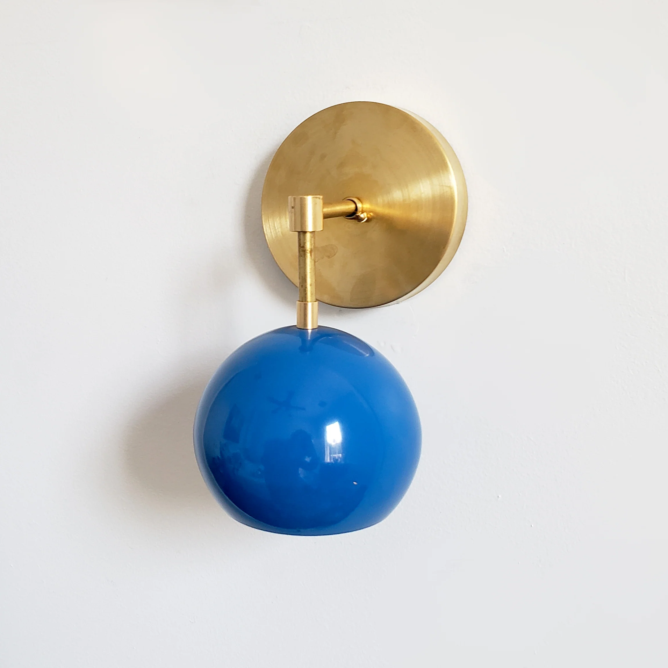Loa Sconce with Mediterranean Blue Shade - Image 3