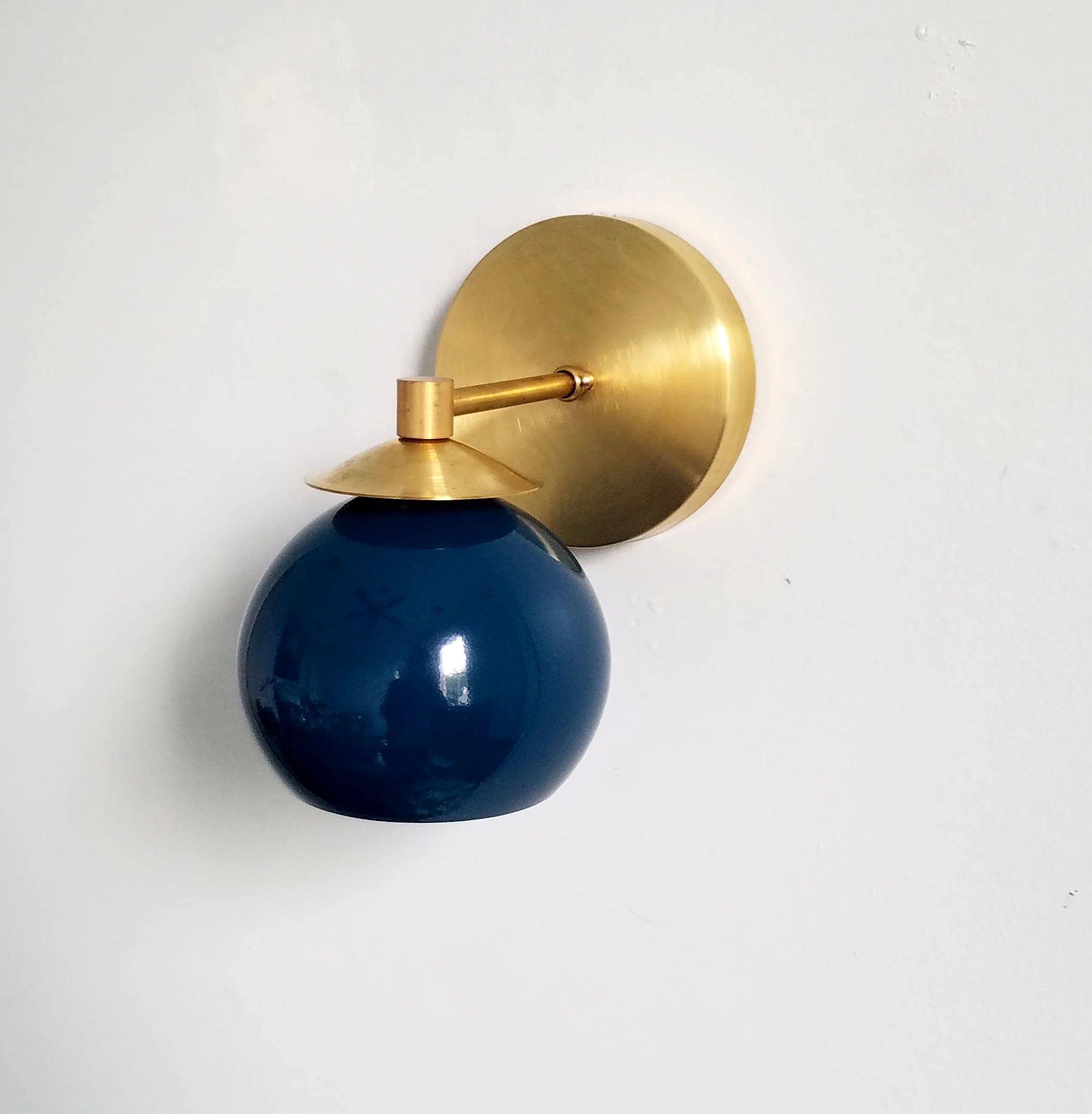 MCM Loa Sconce - Image 9