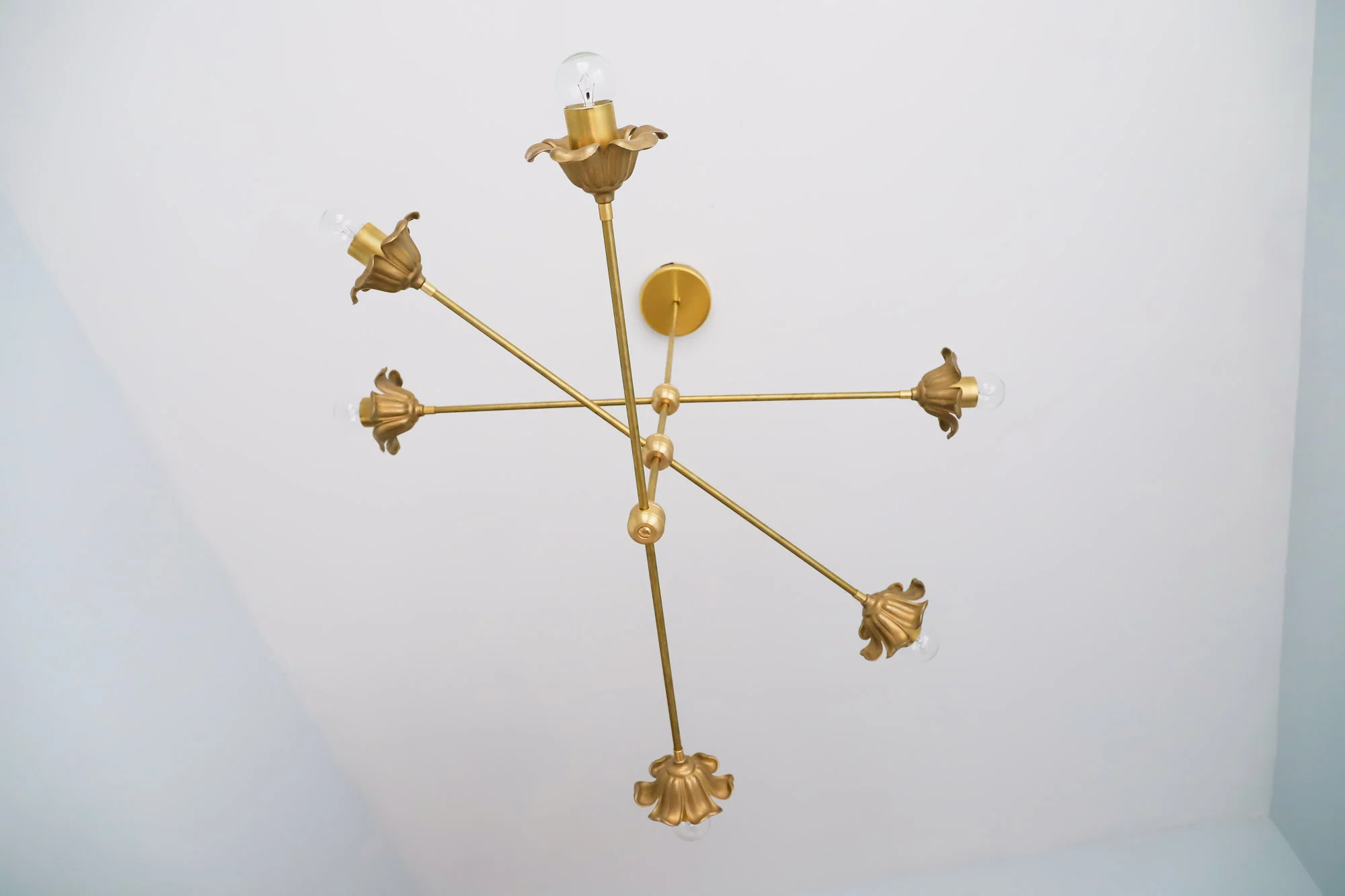 Medium Linear Octavia Chandelier - Image 6