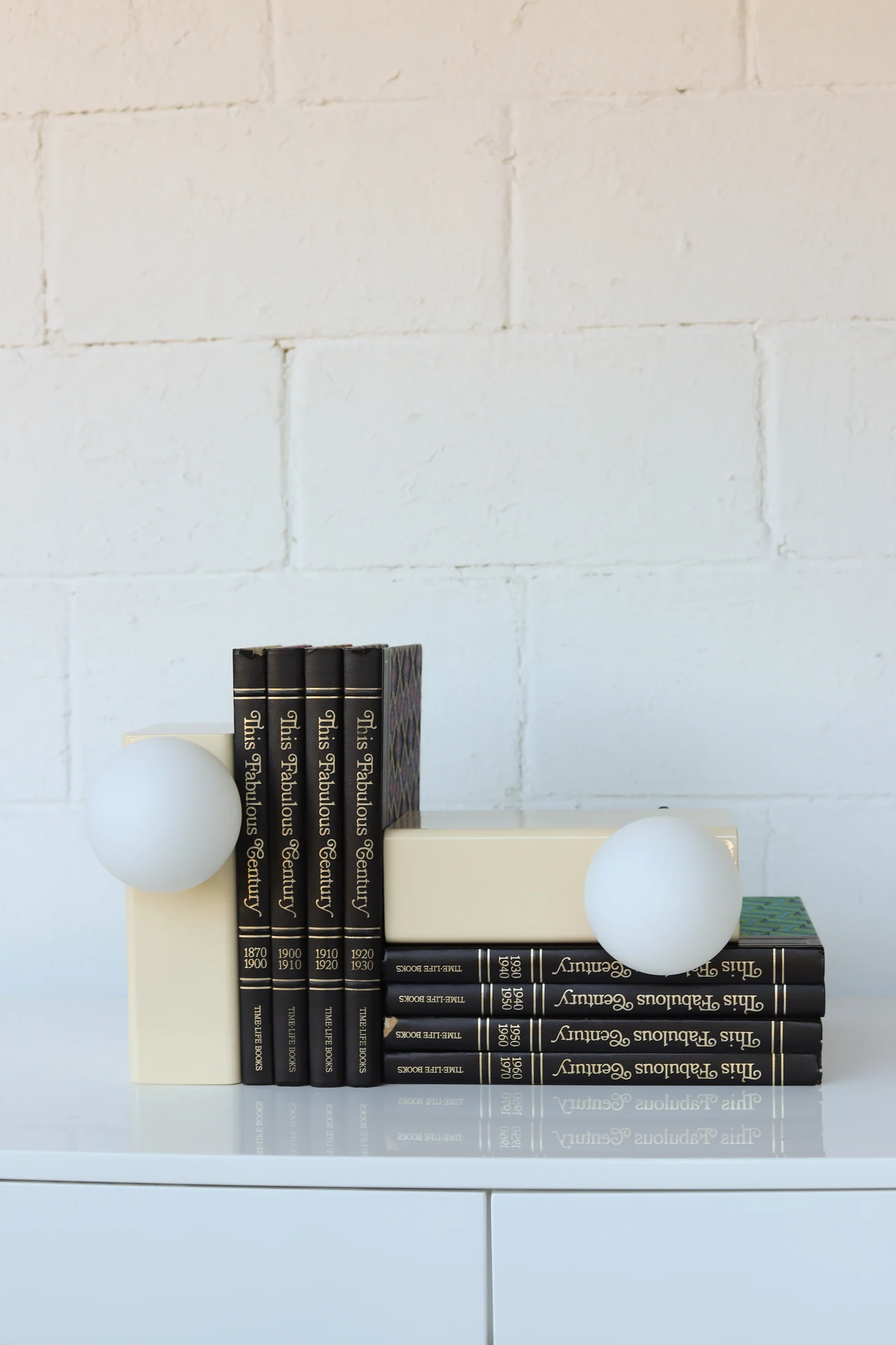 Milton Bookshelf Lamp - Image 41