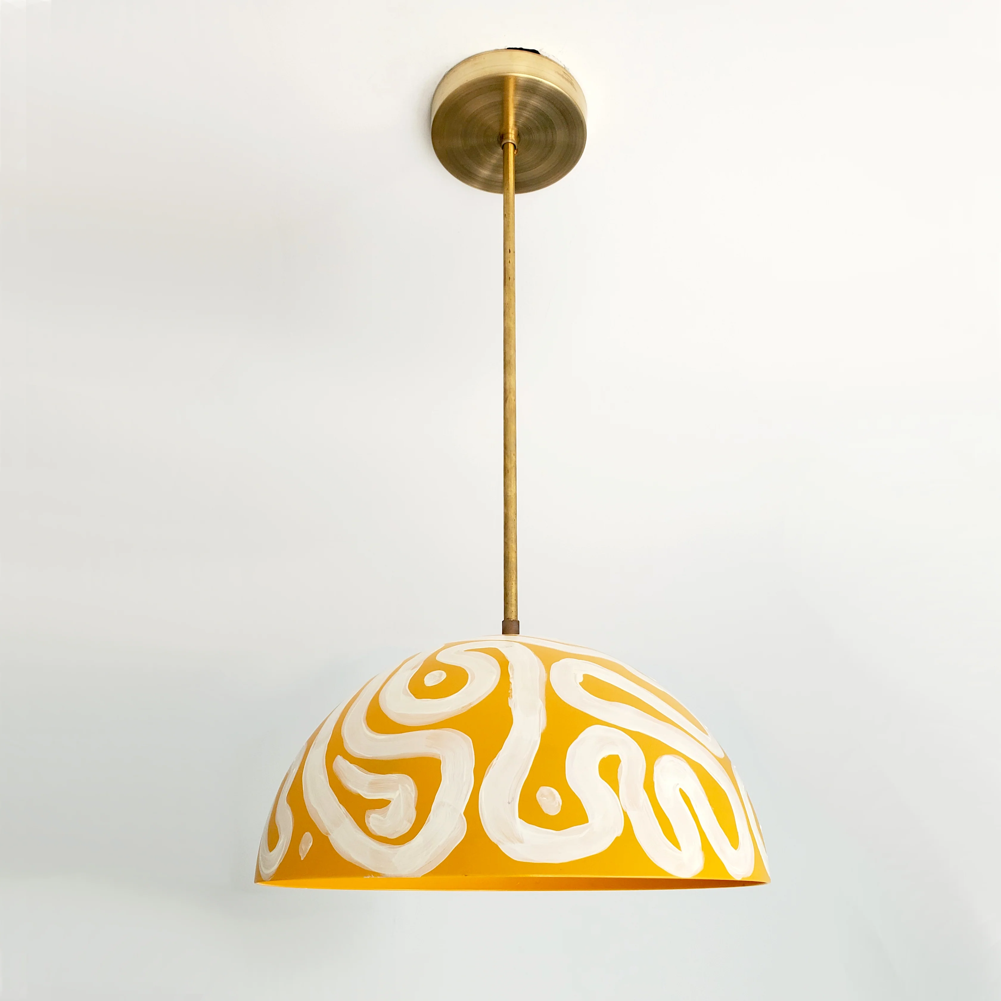 Noma Pendant Handpainted in mustard & white - Image 5