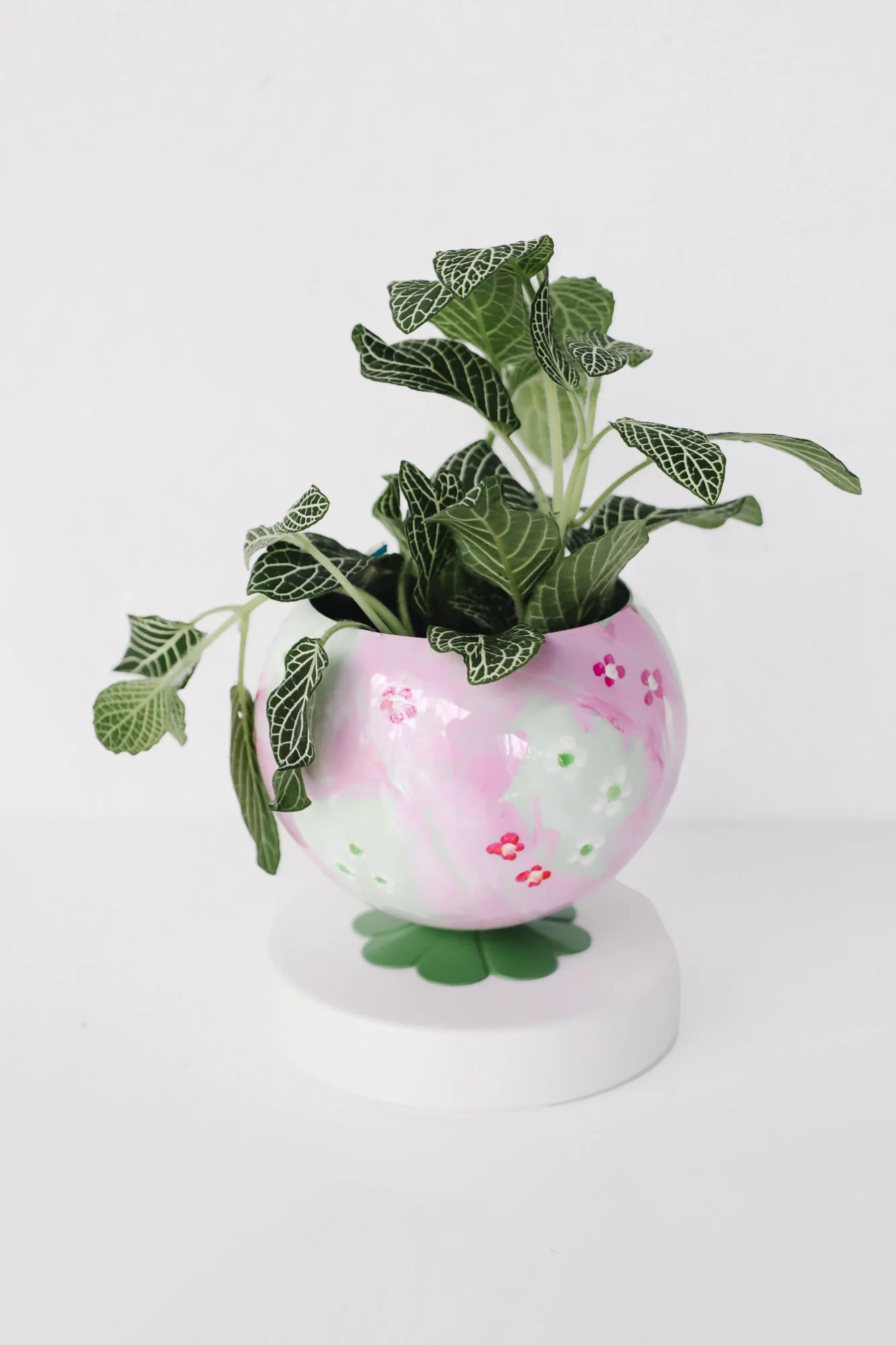 Pink and Green Floral Painted Loa Planter - Image 3