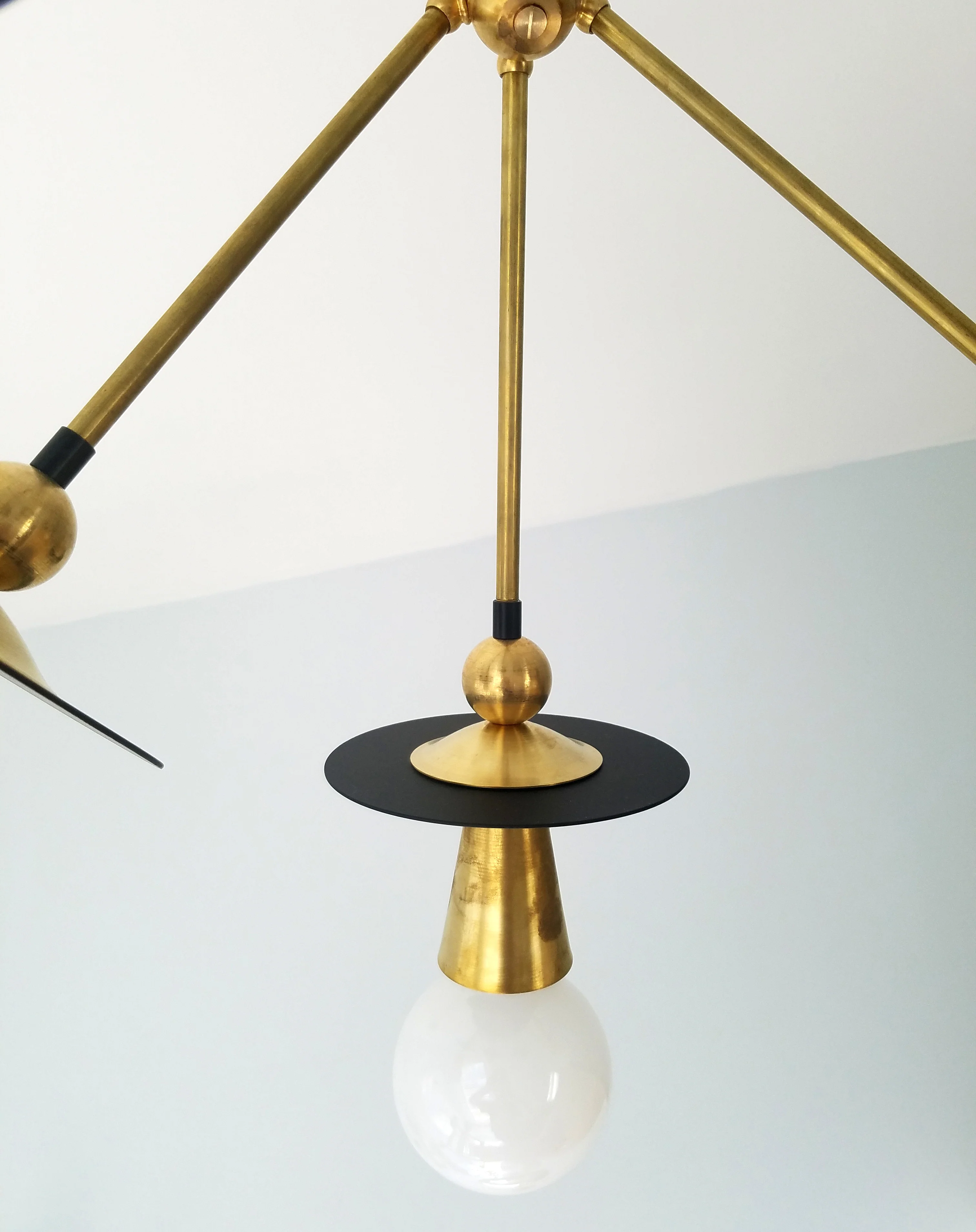 Pitot Chandelier - Image 7