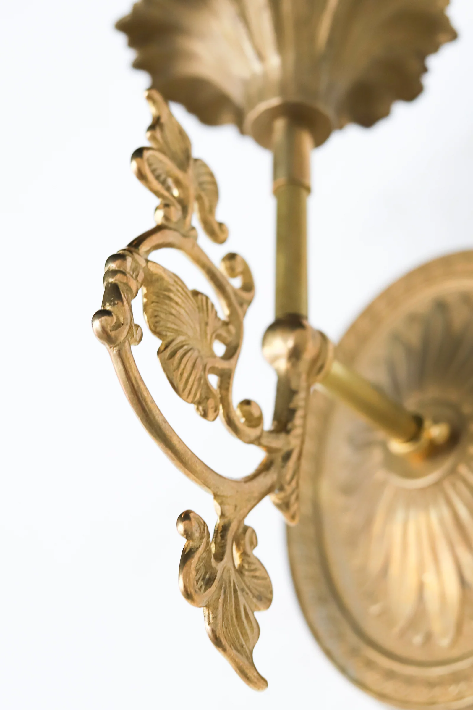 Ruby Sconce - Image 14
