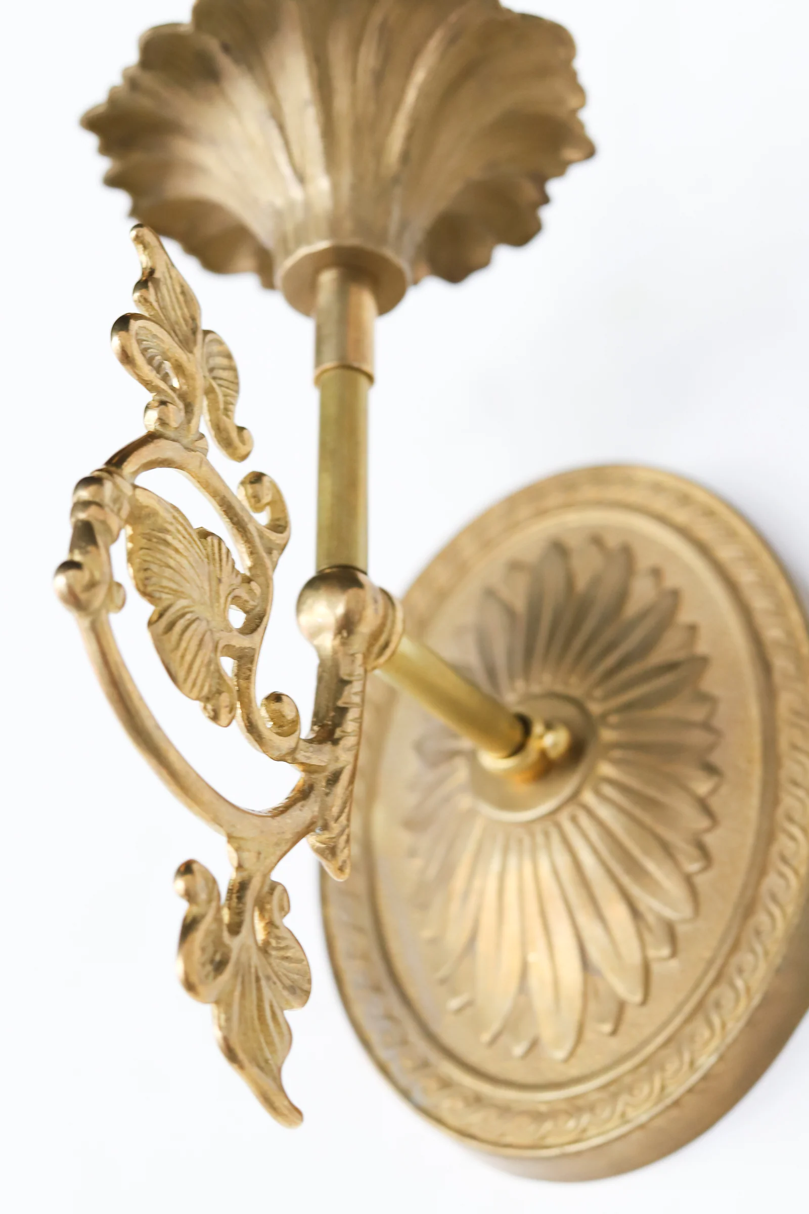Ruby Sconce - Image 2