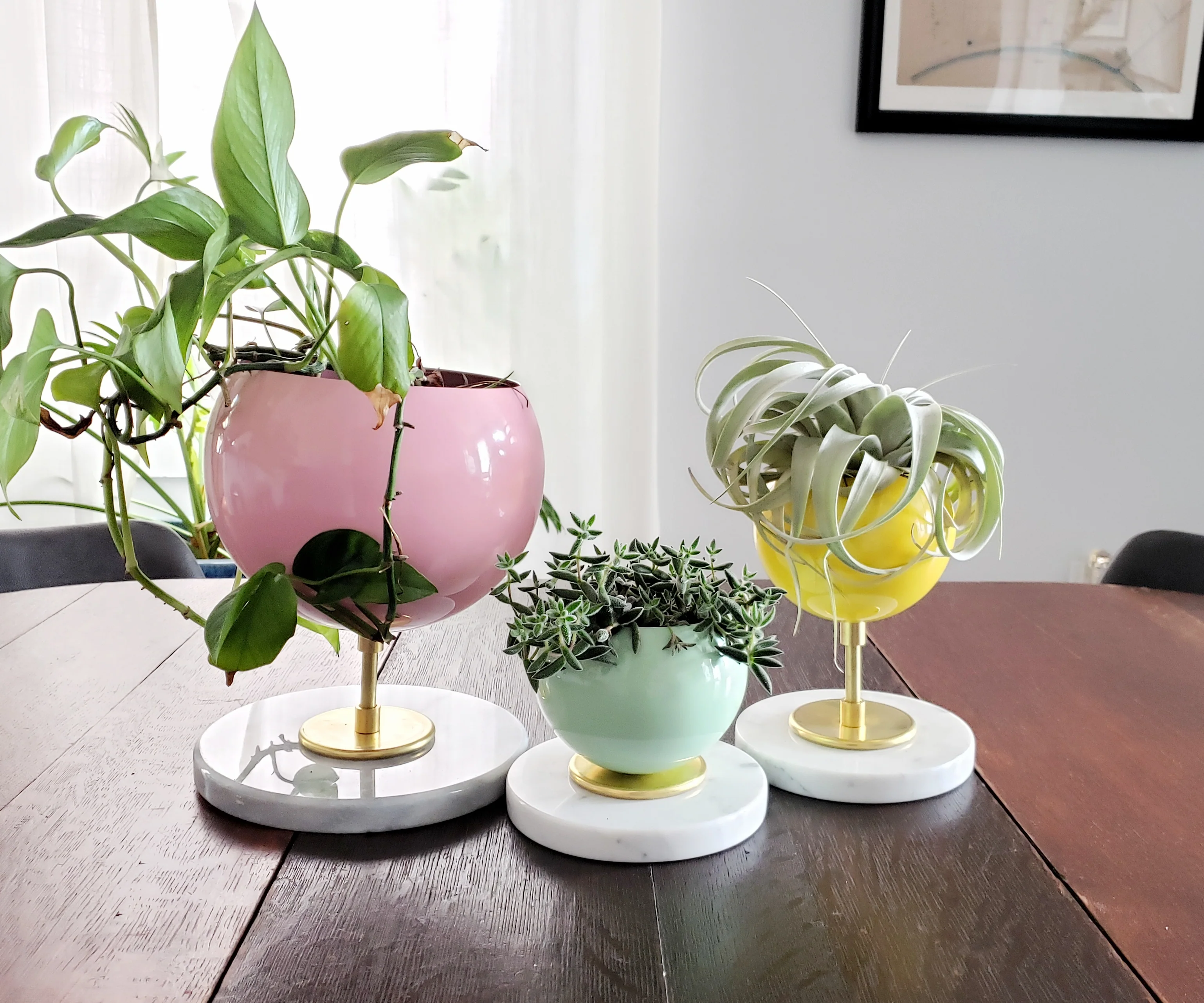 Short Marble Loa Planter - Image 4