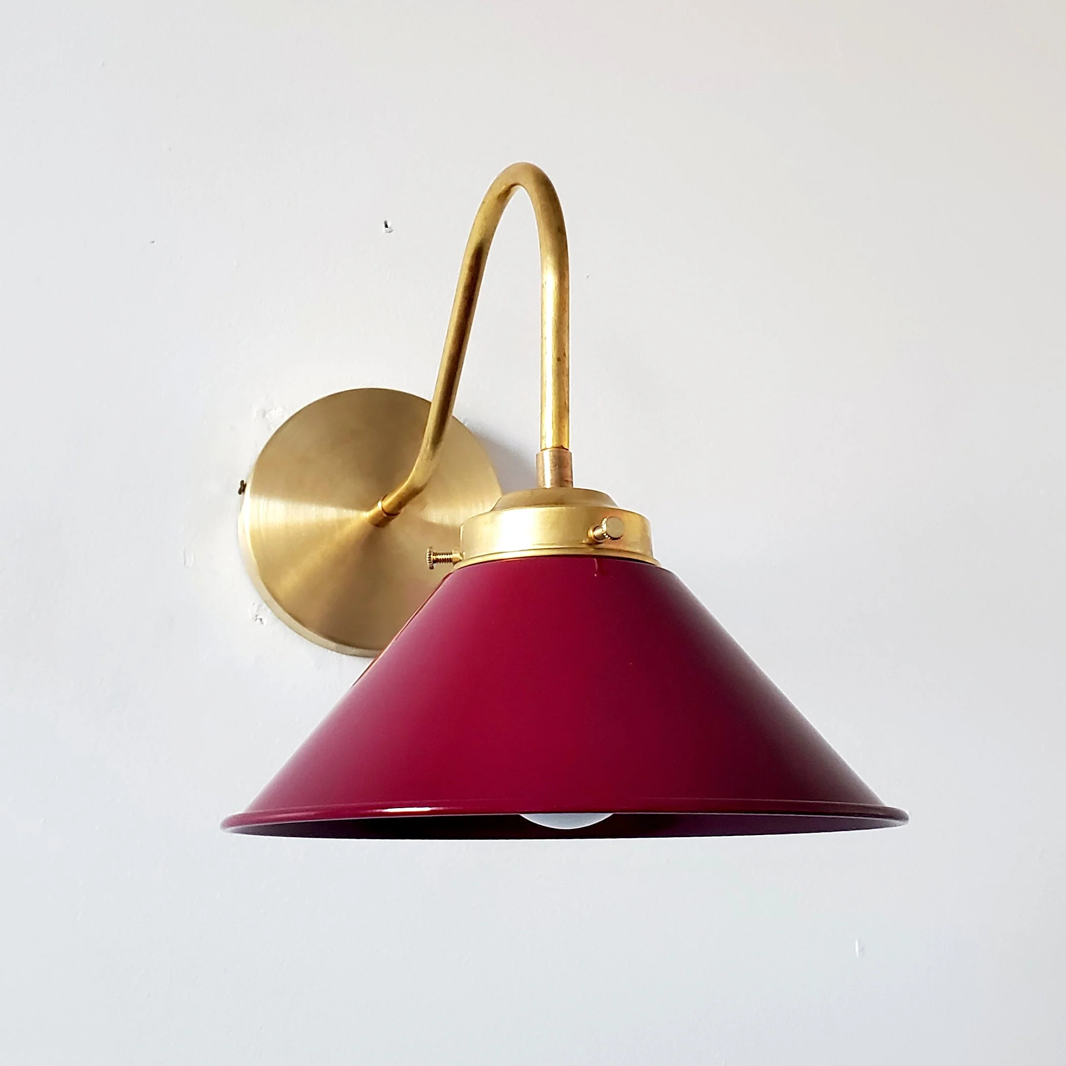 Valmont Sconce - Image 13