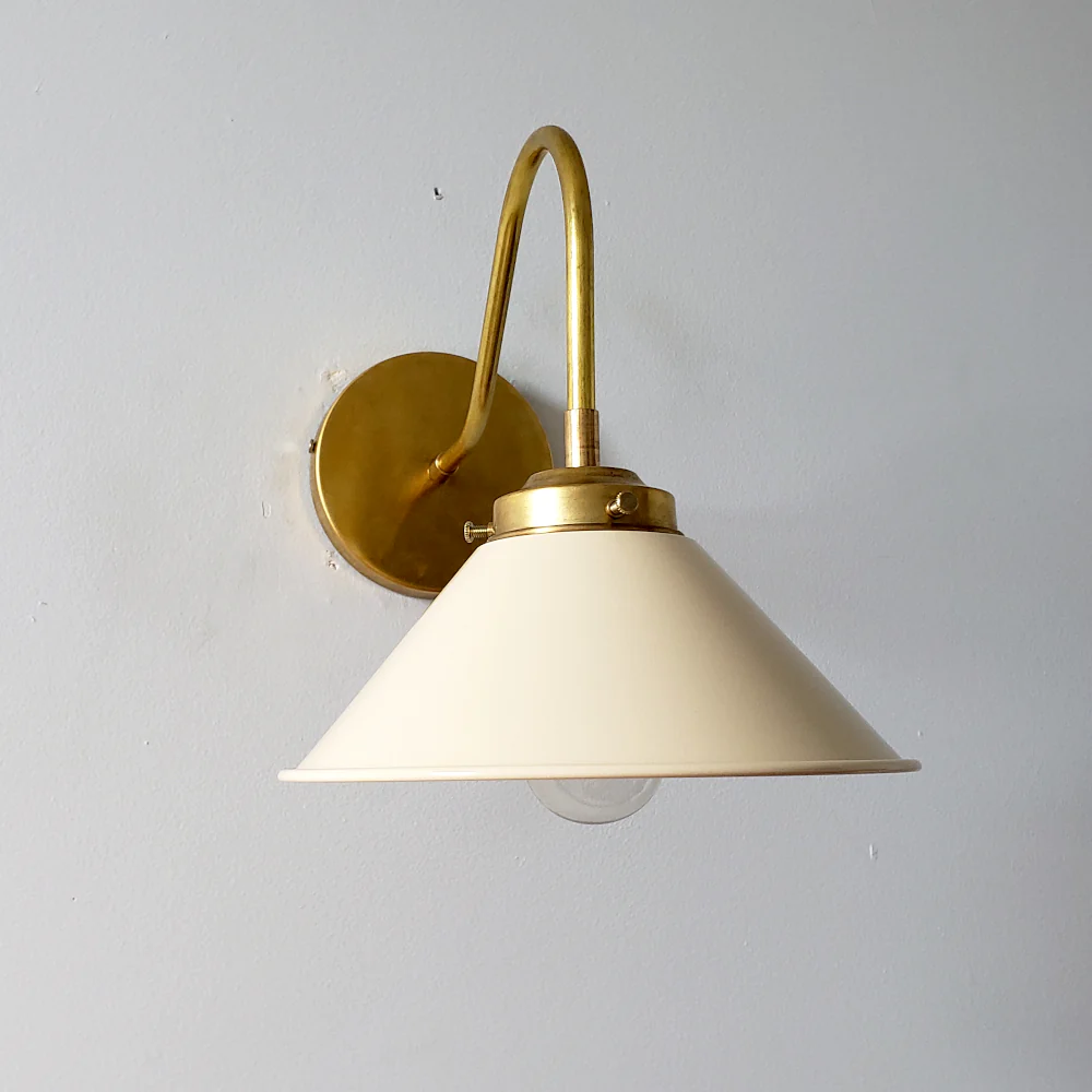 Valmont Sconce - Image 8