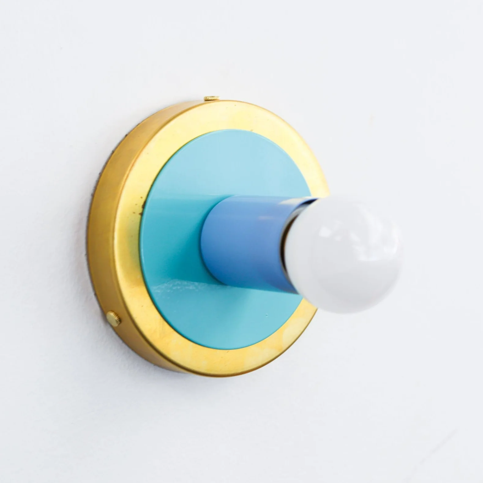 Warhol Sconce - Image 37