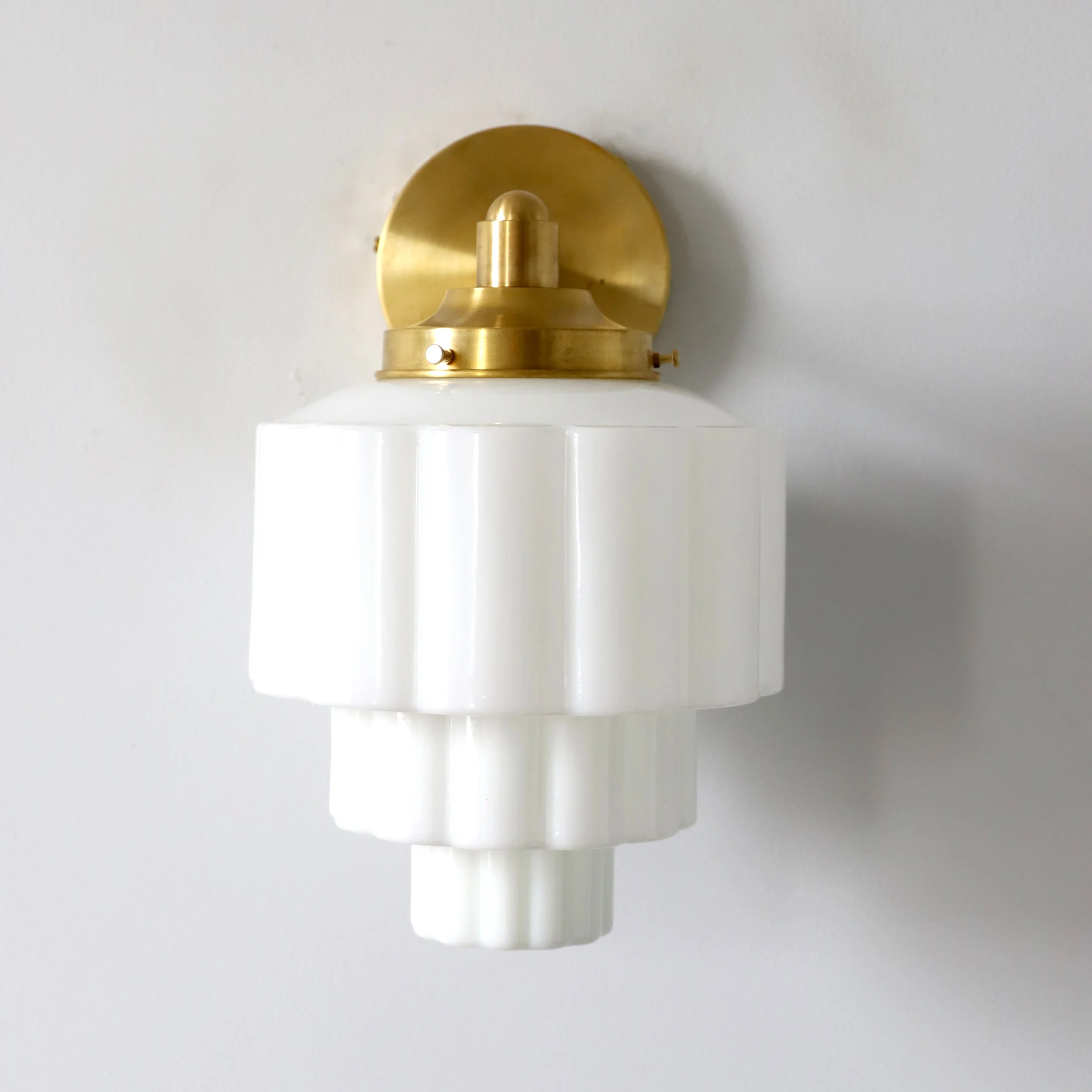 Wedding Cake Sconce - Image 3