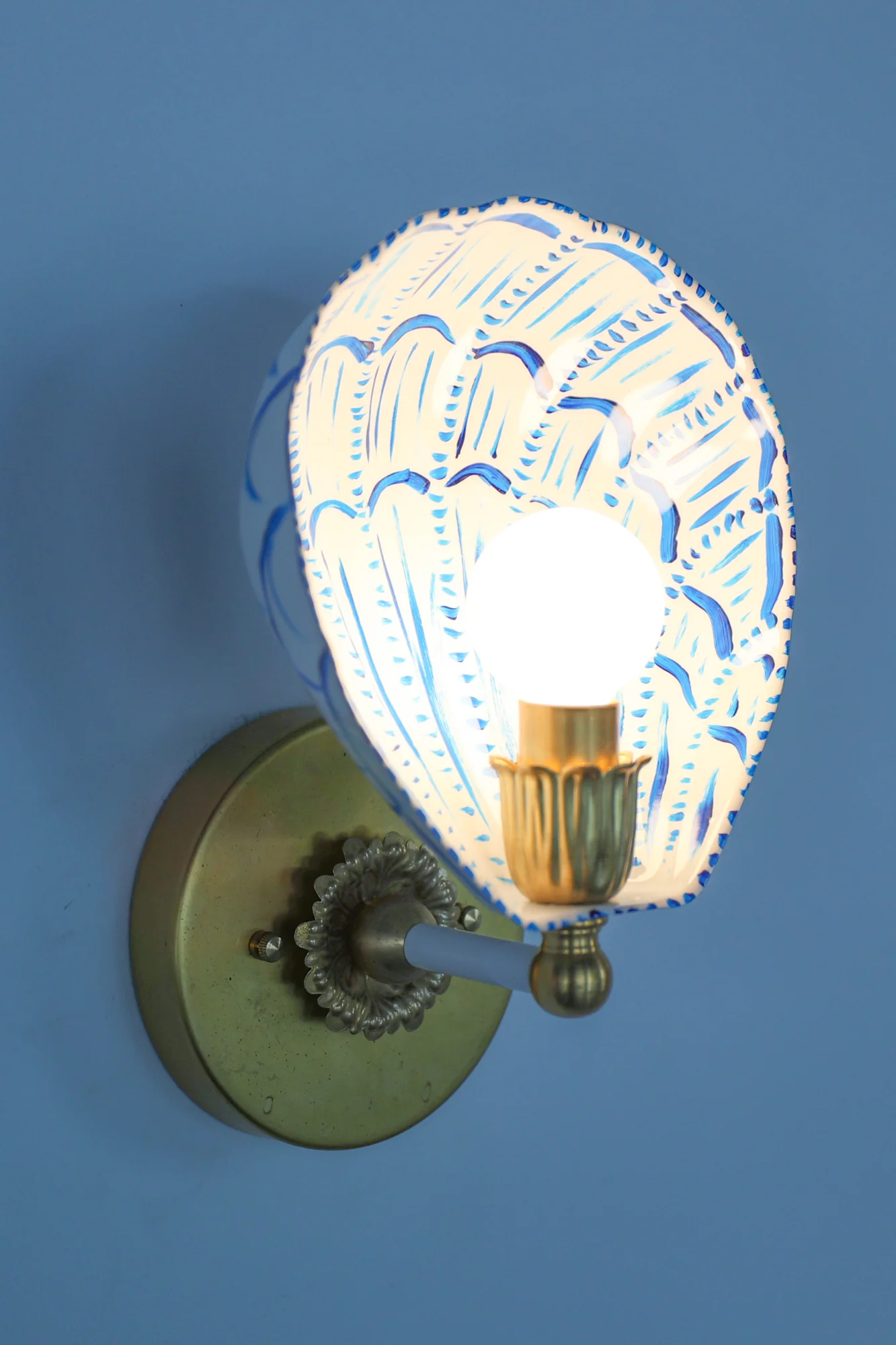 White, Blue, & Brass Hand-Painted Coquille Sconce: One of One - Image 10